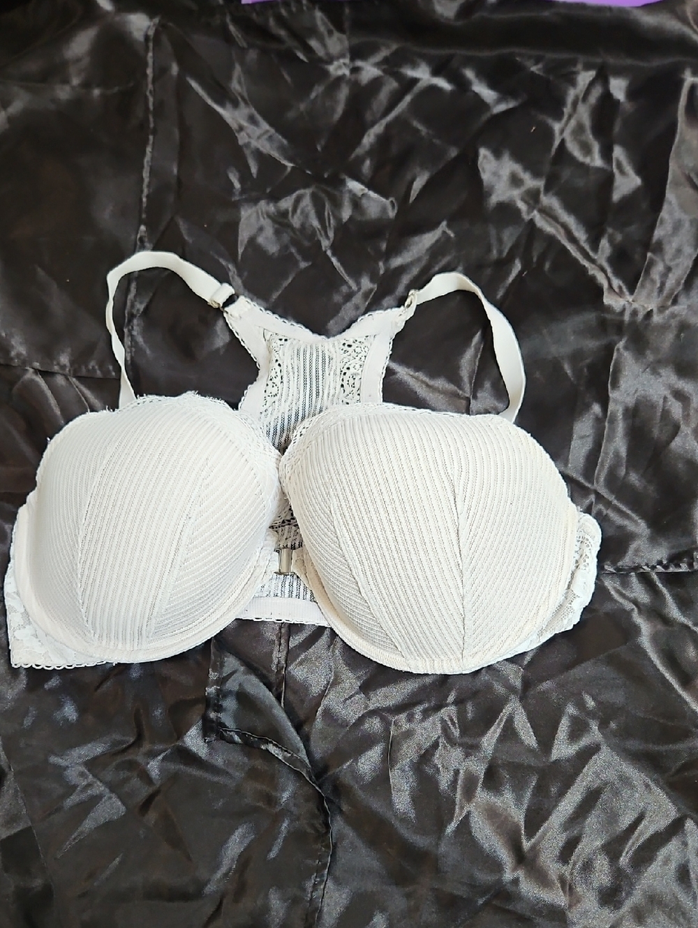 Victoria's Secret Cream Eyelash Lace Dream Angels Demi Racerback Padded Bra